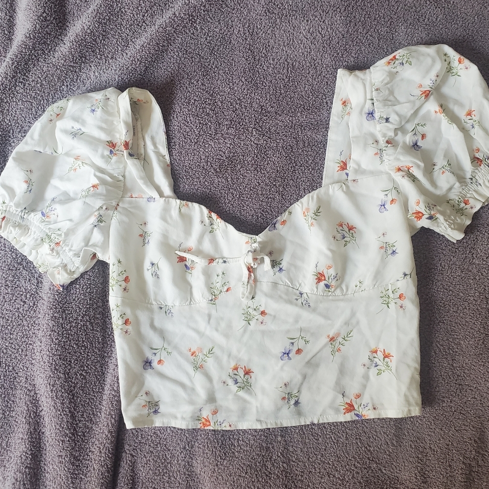 🚫SOLD🚫 Forever 21 Crop Top